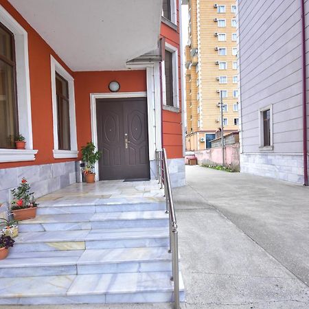 Family Apartments In Batumi Ngoại thất bức ảnh